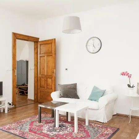 Dlouha With Sauna Apartment *