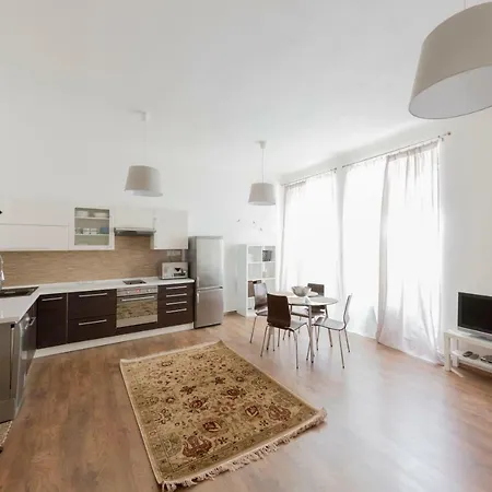 Dlouha With Sauna Apartament